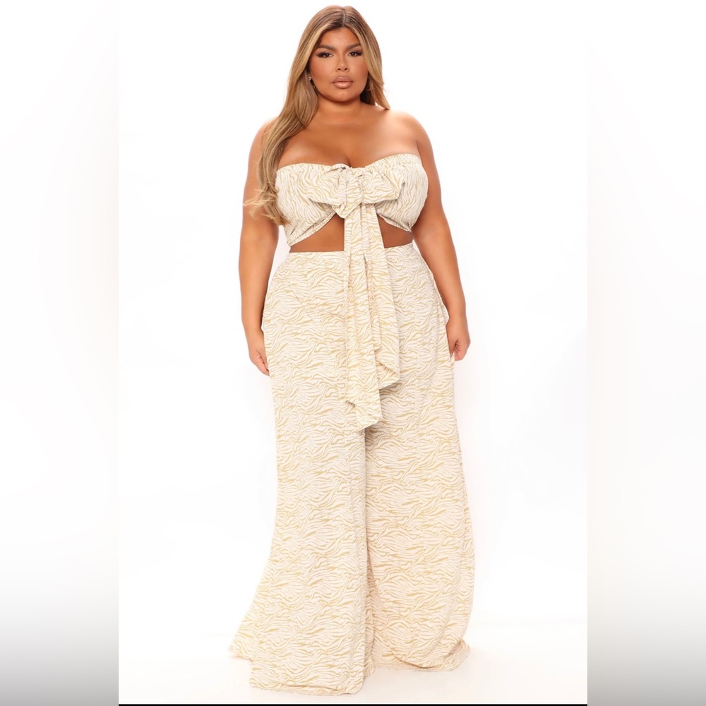 Fashion nova 2 piece vacation set size 1X